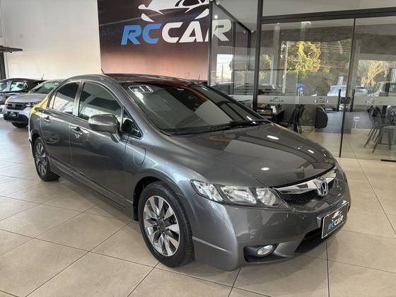 HONDA CIVIC 1.8 LXL SE 16V FLEX 4P AUTOMÁTICO HONDA CIVIC 1.8 LXL SE 16V FLEX 4P AUTOMÁTICO